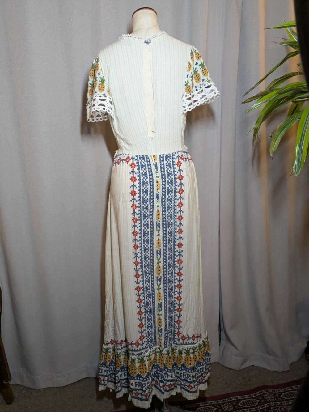 FARM Rio Maxi Dress White Floral Blue Tropical Cut Outs Sleeves Size XL - Picture 7 of 15